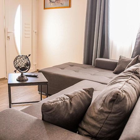 Apartments Olea Biograd Na Moru Bagian luar foto