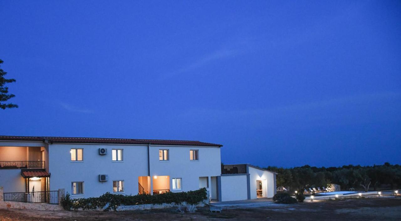 Apartments Olea Biograd Na Moru Bagian luar foto
