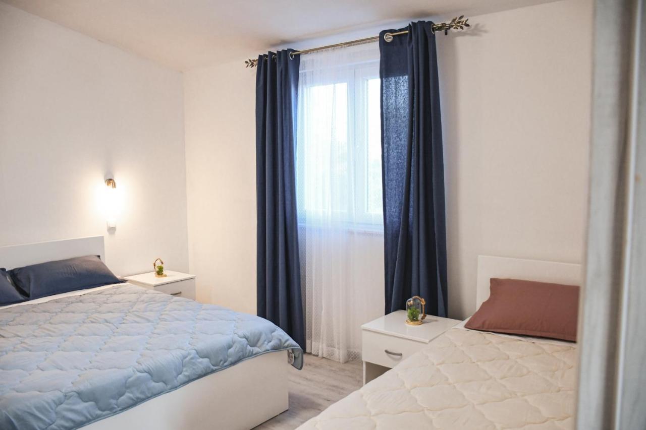 Apartments Olea Biograd Na Moru Bagian luar foto