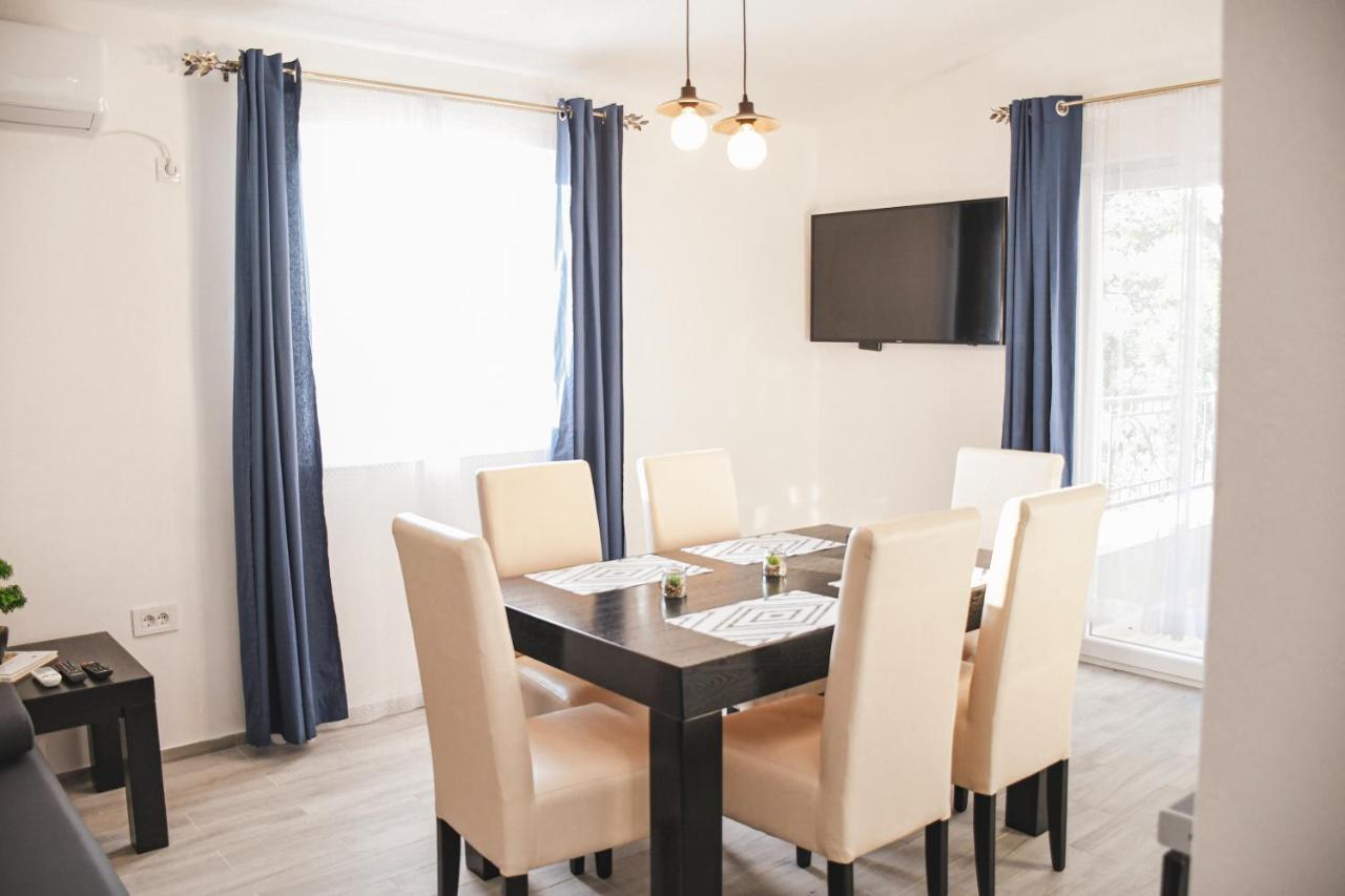 Apartments Olea Biograd Na Moru Bagian luar foto