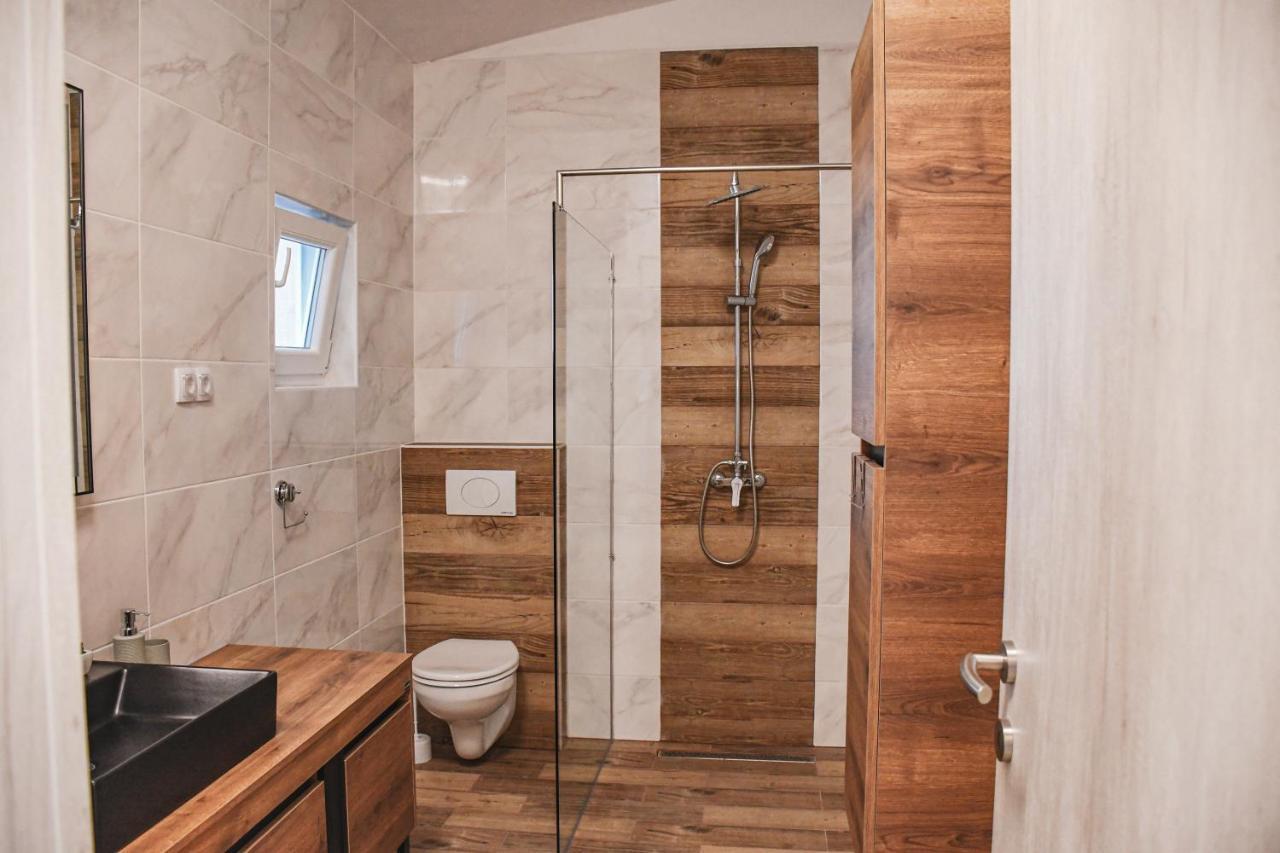 Apartments Olea Biograd Na Moru Bagian luar foto